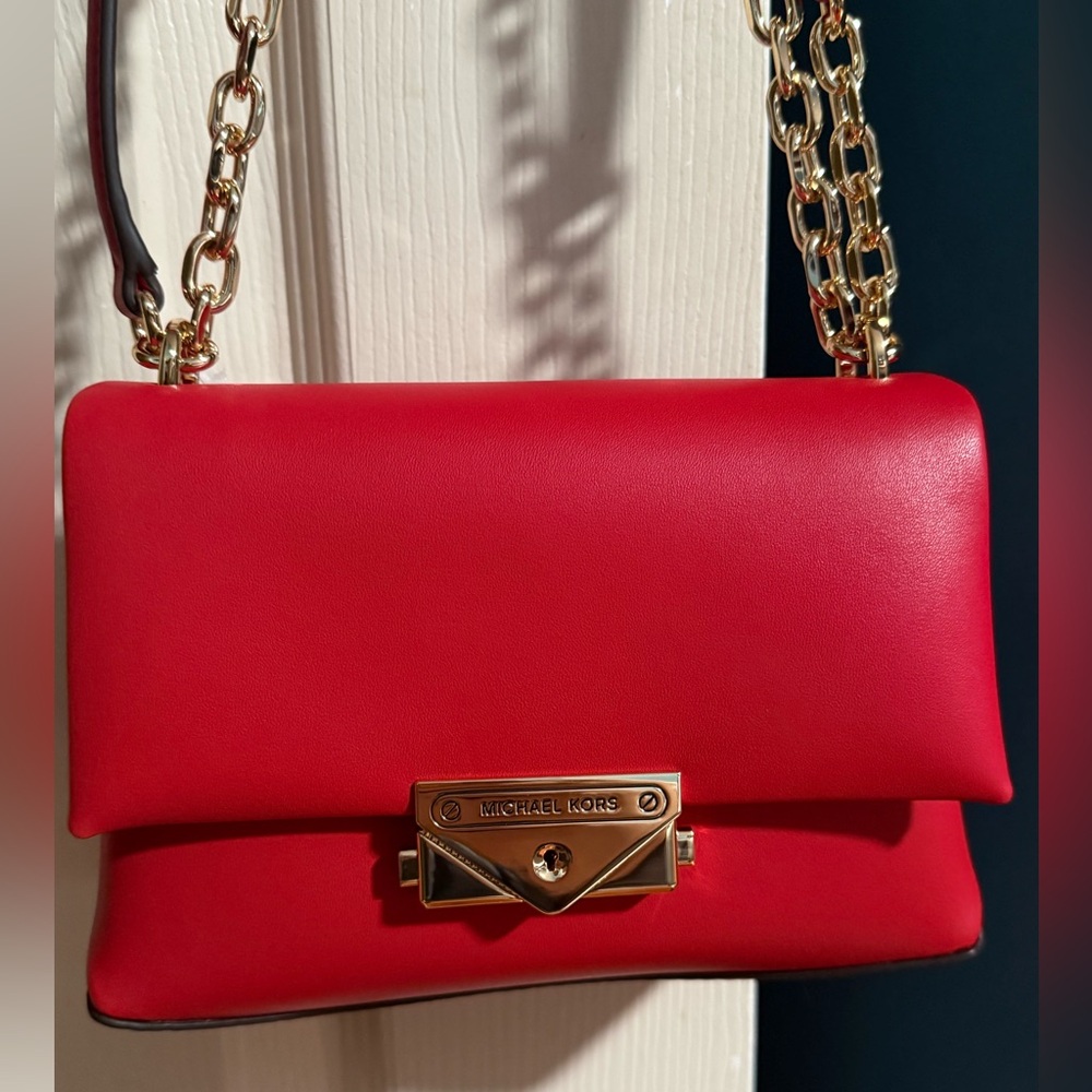 Michael Kors Cece Small Shoulder Bag. NWT